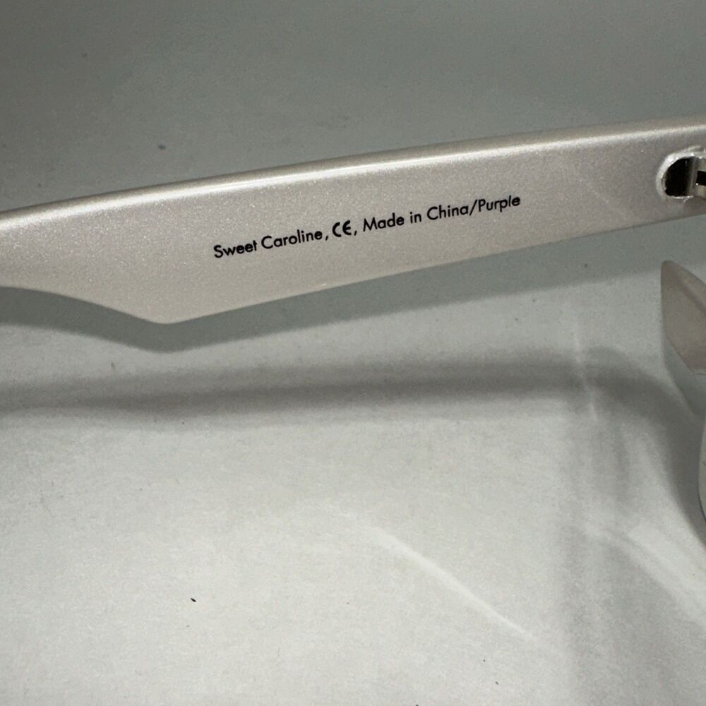 Solize By Del Sol Sweet Caroline Sunglasses - Picture 3 of 5